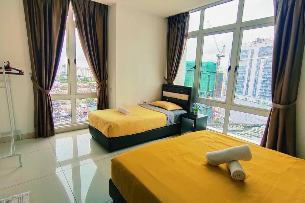 Ksl Mall D'esplanade 10min To Ciq, Near To Legoland Apartment *