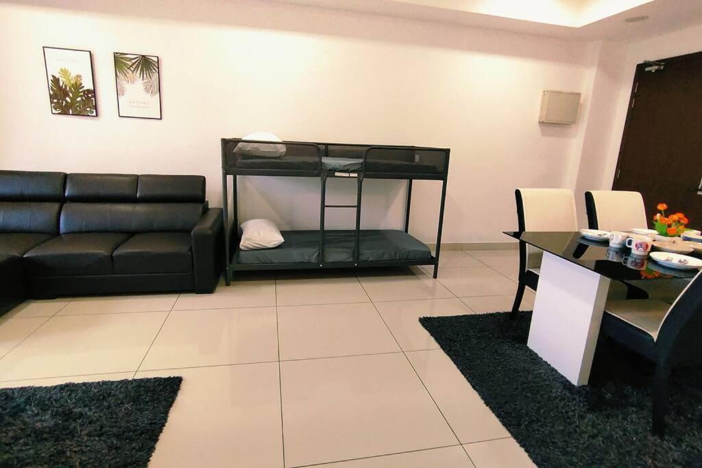 Ksl Mall D'esplanade 10min To Ciq, Near To Legoland Apartemen Johor Bahru