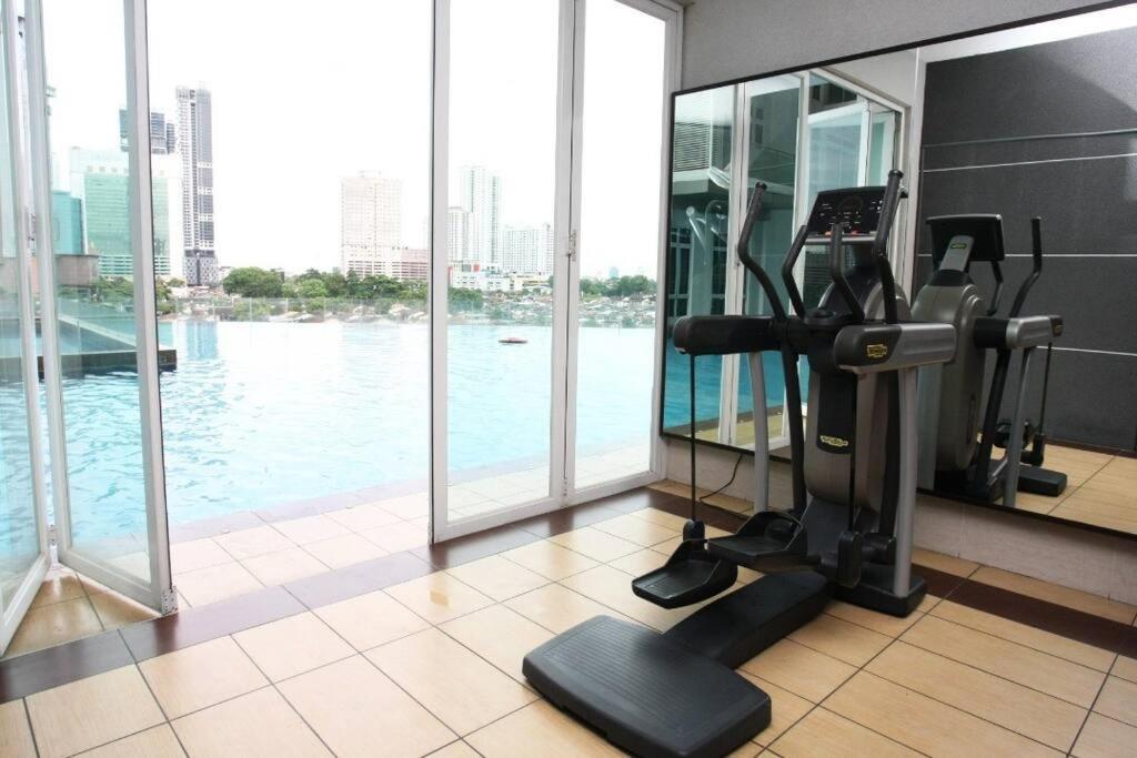 Ksl Mall D'esplanade 10min To Ciq, Near To Legoland Apartemen Johor Bahru