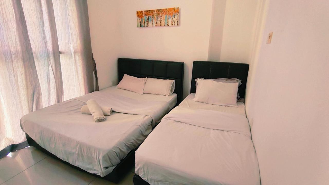 Ksl Mall D'esplanade 10min To Ciq, Near To Legoland Apartemen