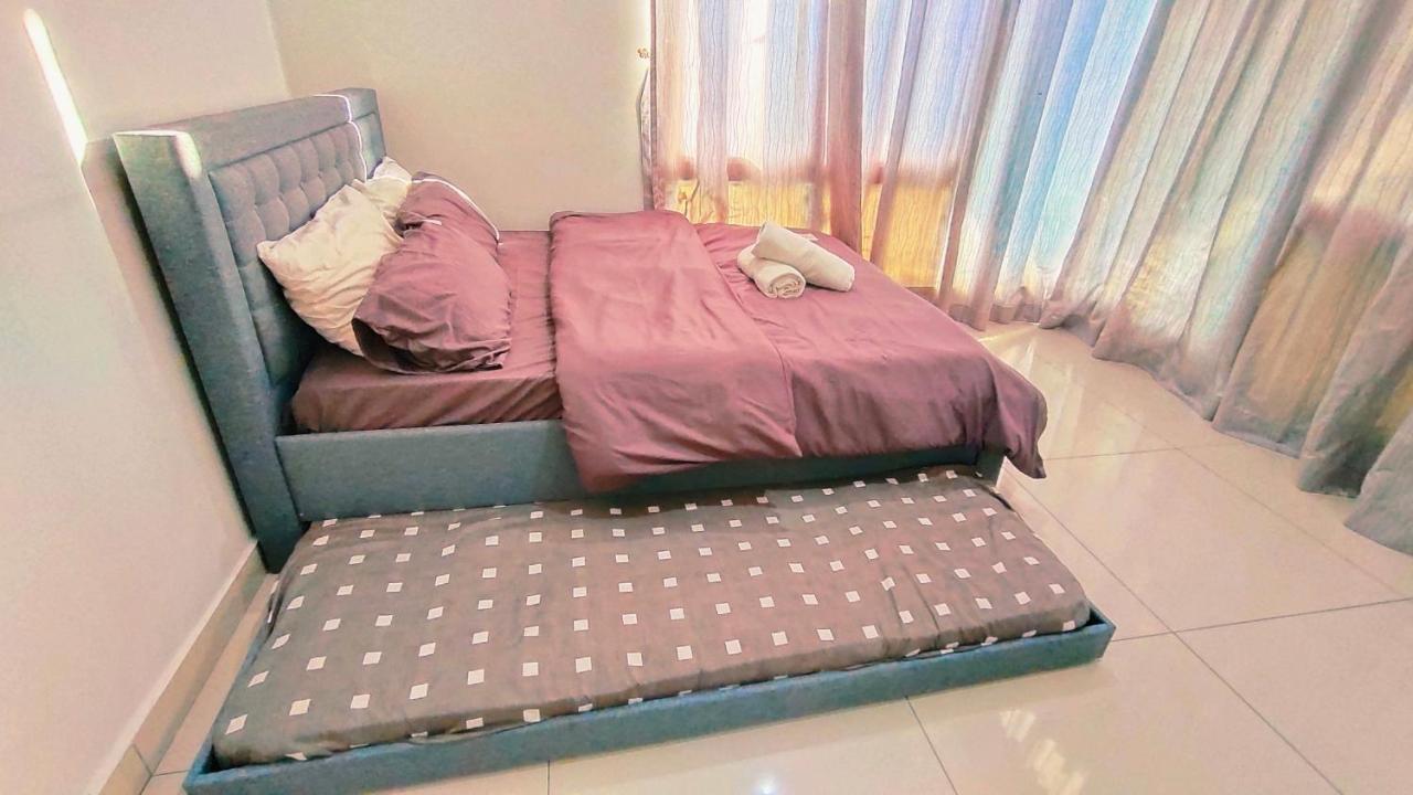 Apartemen Ksl Mall D'esplanade 10min To Ciq, Near To Legoland *
