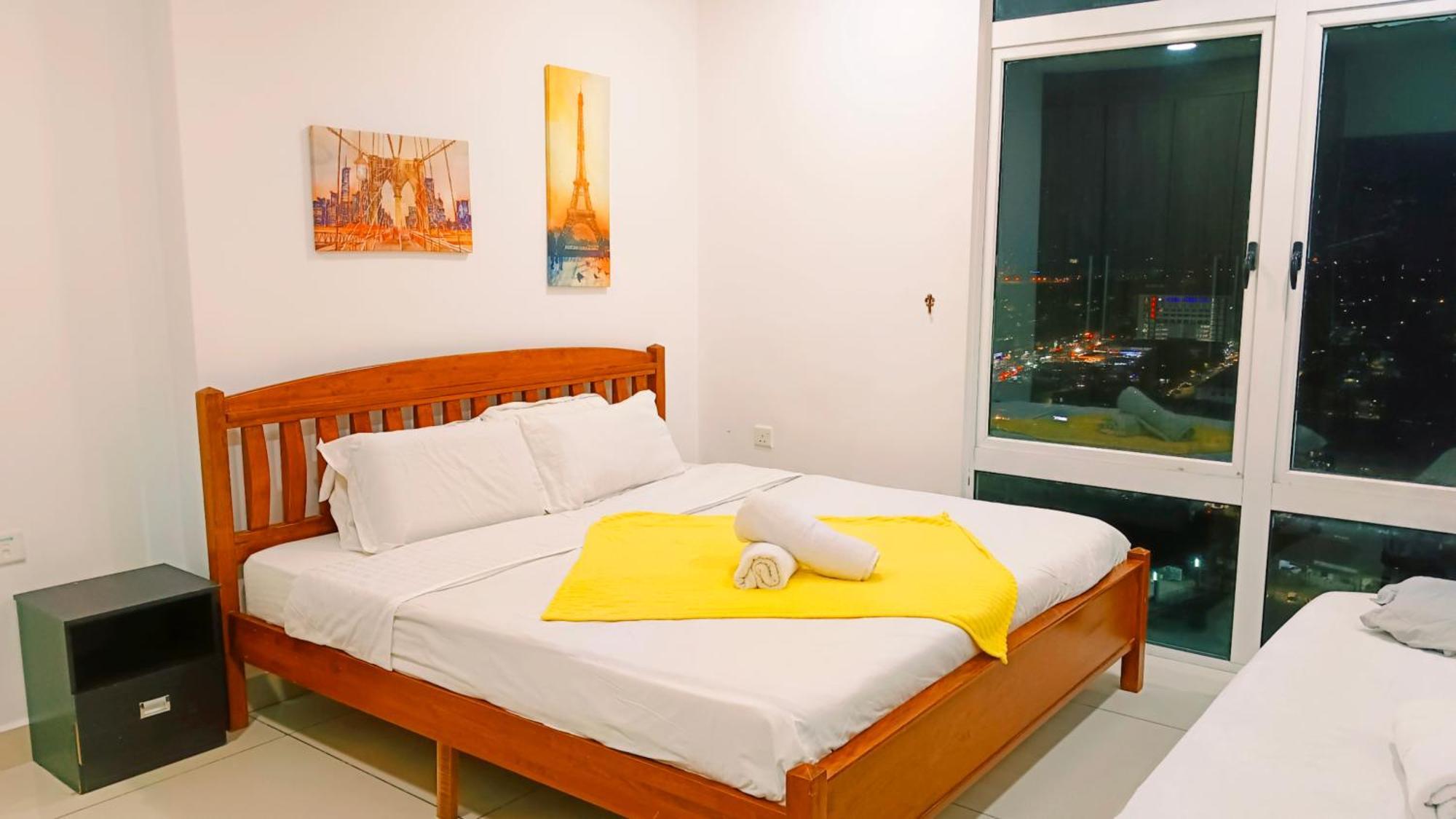 Ksl Mall D'esplanade 10min To Ciq, Near To Legoland Apartemen