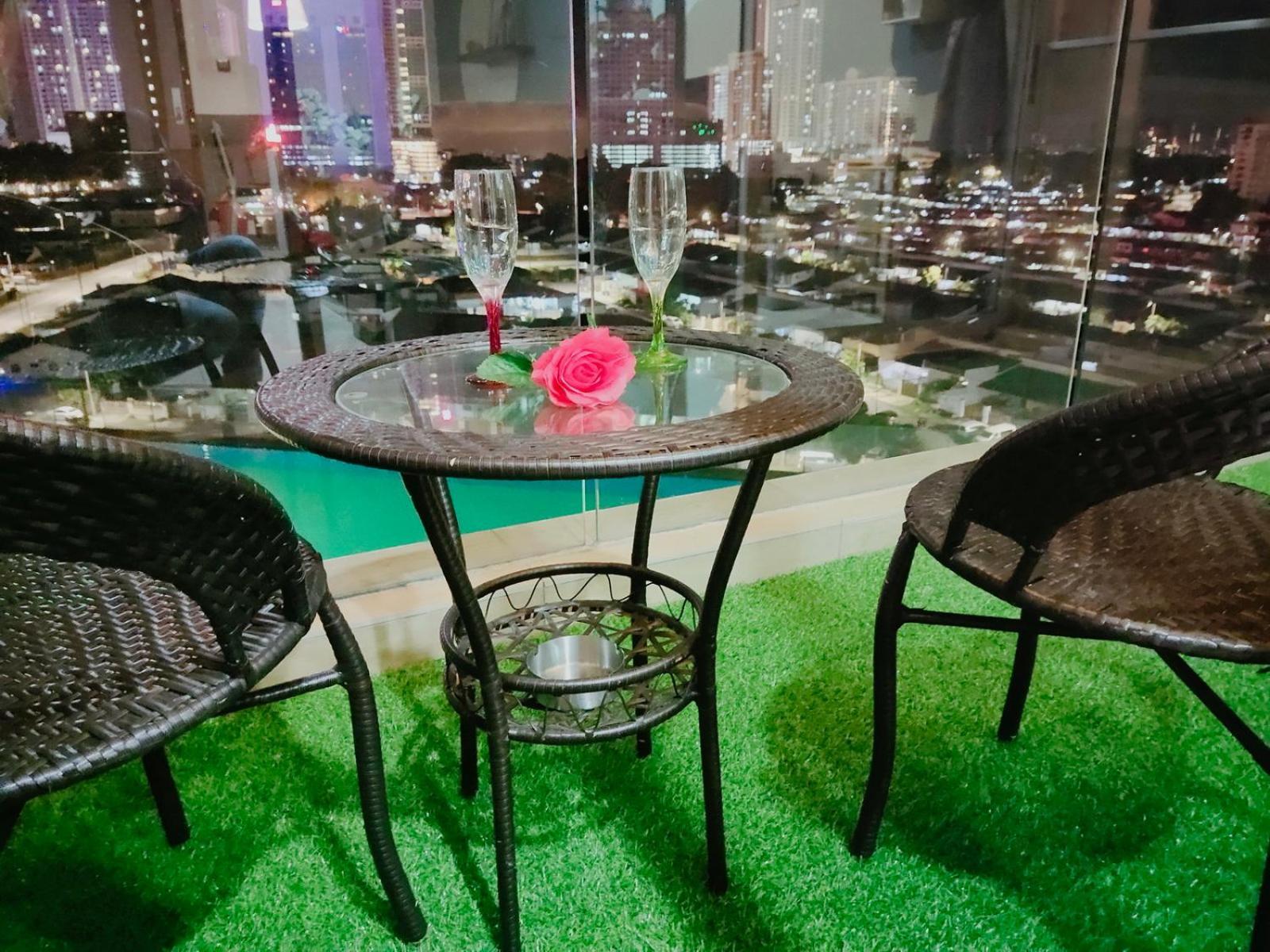 Apartemen Ksl Mall D'esplanade 10min To Ciq, Near To Legoland *